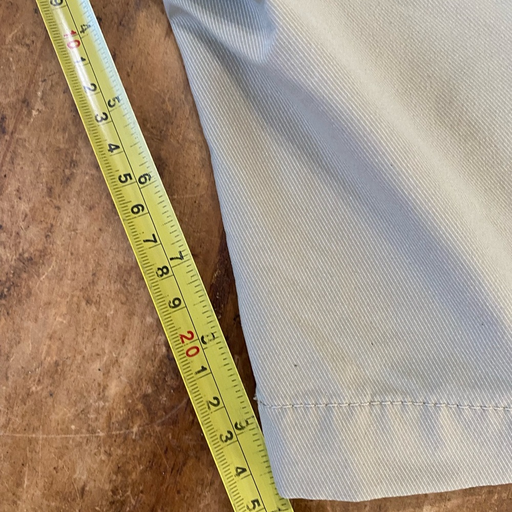 Travis Mathew Shorts Men 36 Tan Khaki Golf Chino - Picture 7 of 7